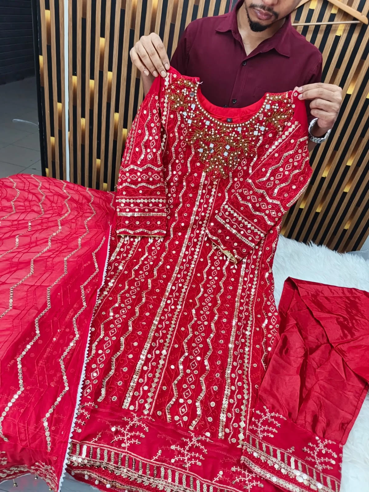 থ্রি-পিস