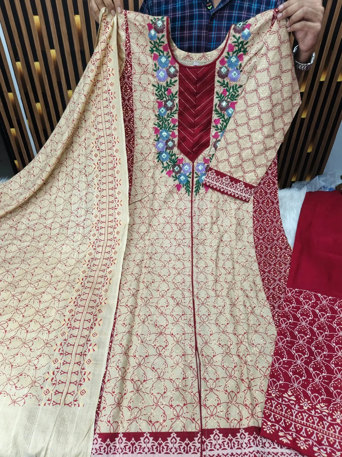থ্রি-পিস