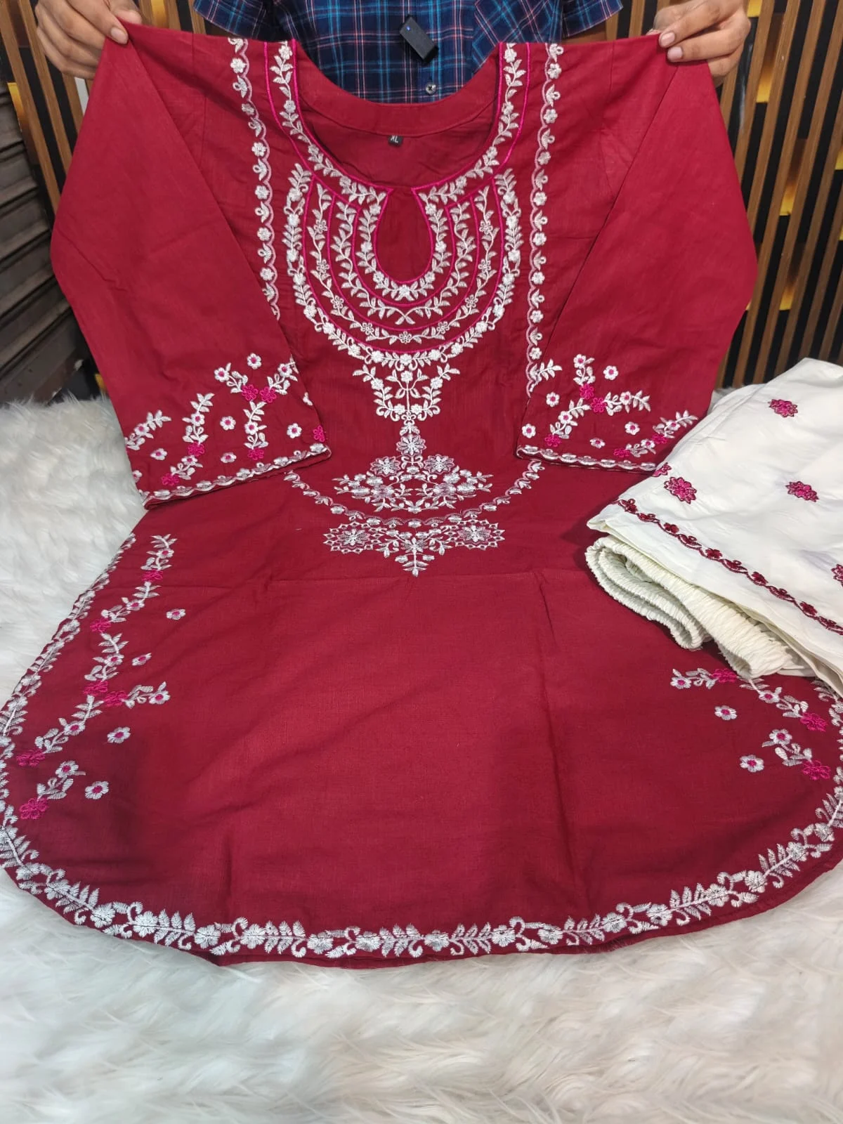 Maroon Color
