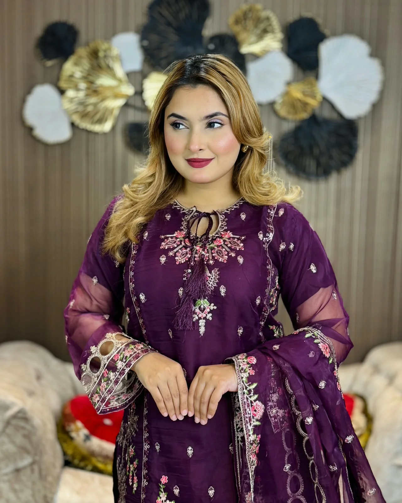 অর্গানজা ম্যাটেরিয়াল ভাইরাল রিং থ্রি-পিস রয়েল ব্লু 5